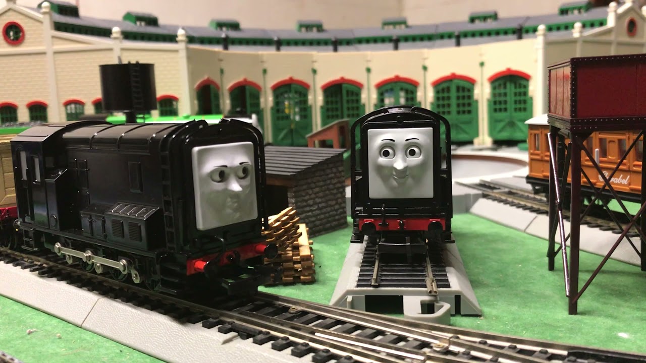 Bachmann Thomas and Friends Grumpy Diesel Review & Discussion| DCC Sodor