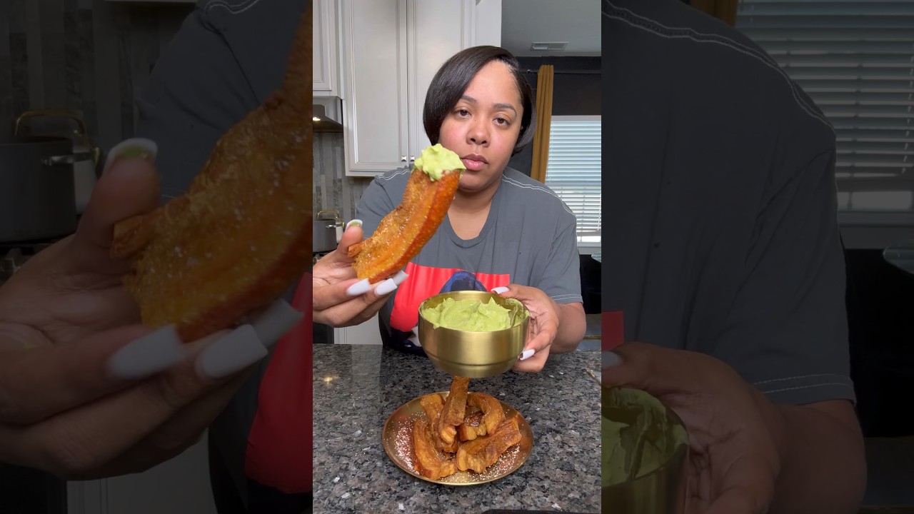 Чичарроны с пастой из авокадо! Жареная свиная грудинка! #гурман