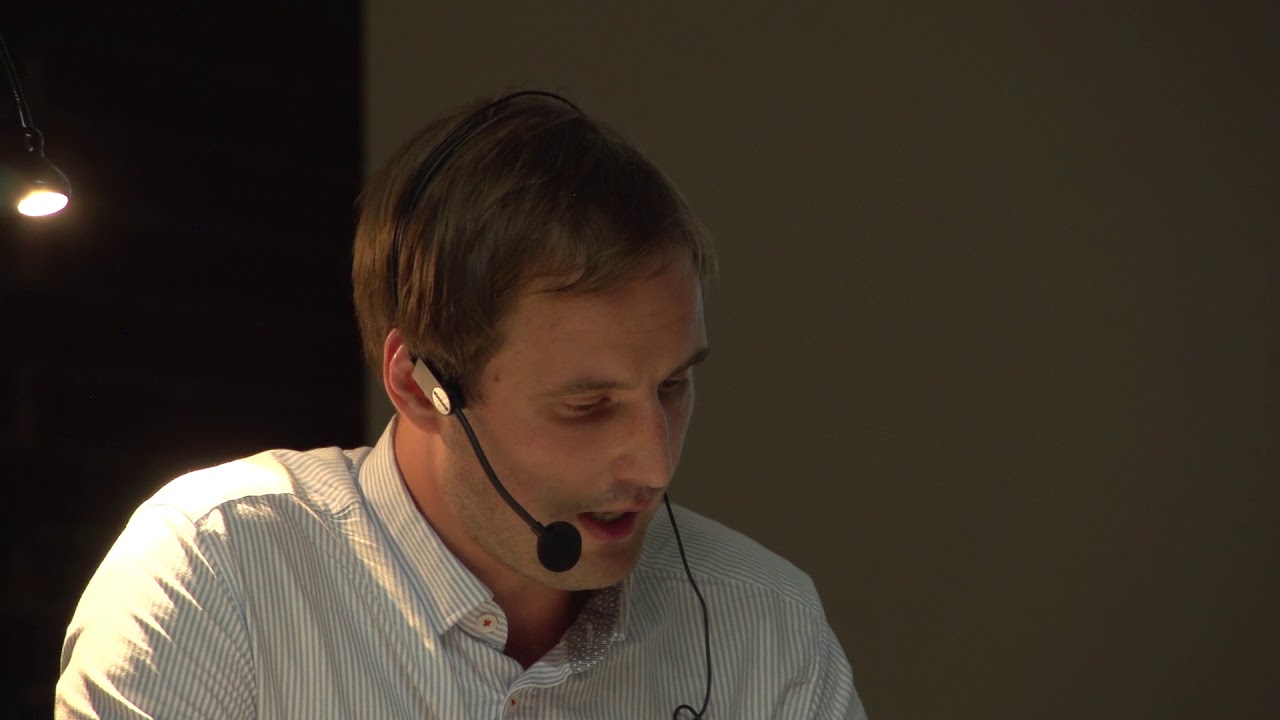 Лекция историка архитектуры Николая Ерофеева «Социалистическое и модернистское в советском городе».