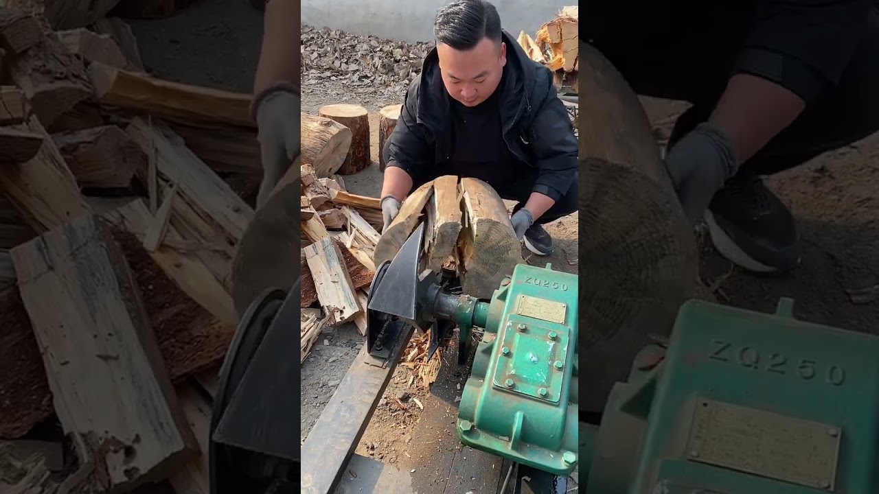 Chopping firewood in the countryside is time-saving and labor-saving. 