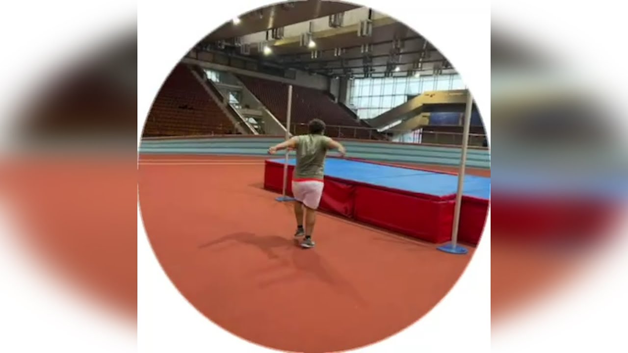 ??НЕРЕАЛЬНЫЙ ПРЫЖОК БИГ СМОУКА ЧЕРЕЗ ШЕСТ - YouTube