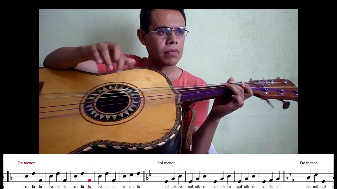 Arpegios menores para guitarrón