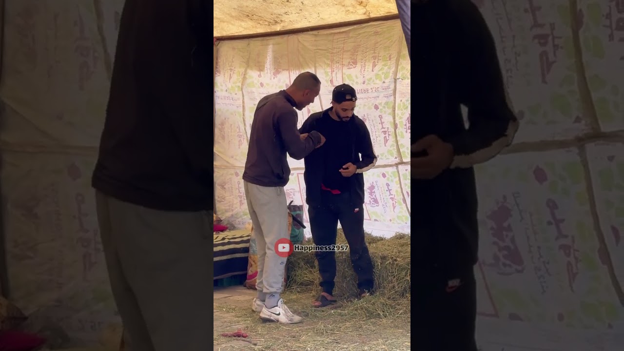 عطيني درهم ديال تبن بغي نولي باع 😂