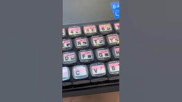 US version of the Sinclair #ZX81 with home-brew keyboard & 16KB RAM expansion