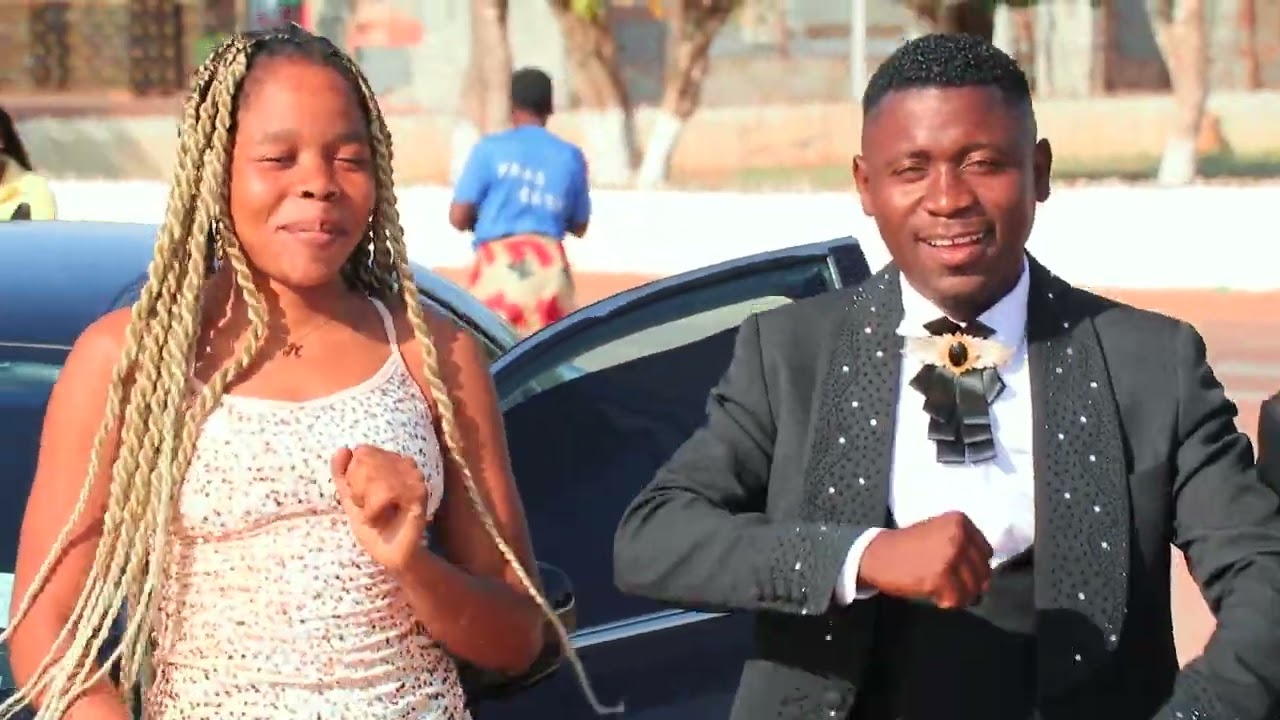 Júlio Tamele & Pay G Mabela Boss - Massengue (Video Oficial)