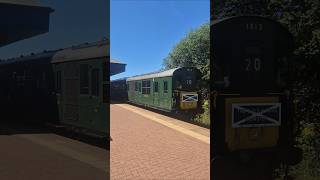 two class 202/201 DEMU fly through walkden #heritagerail #railtour #demu #thumper #trainspotting