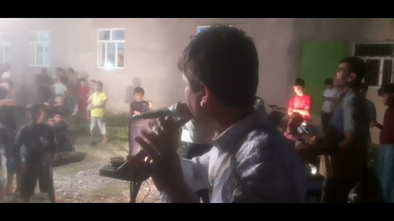 НАЙБАЗМ БАХА ДАР ШАТАЛ