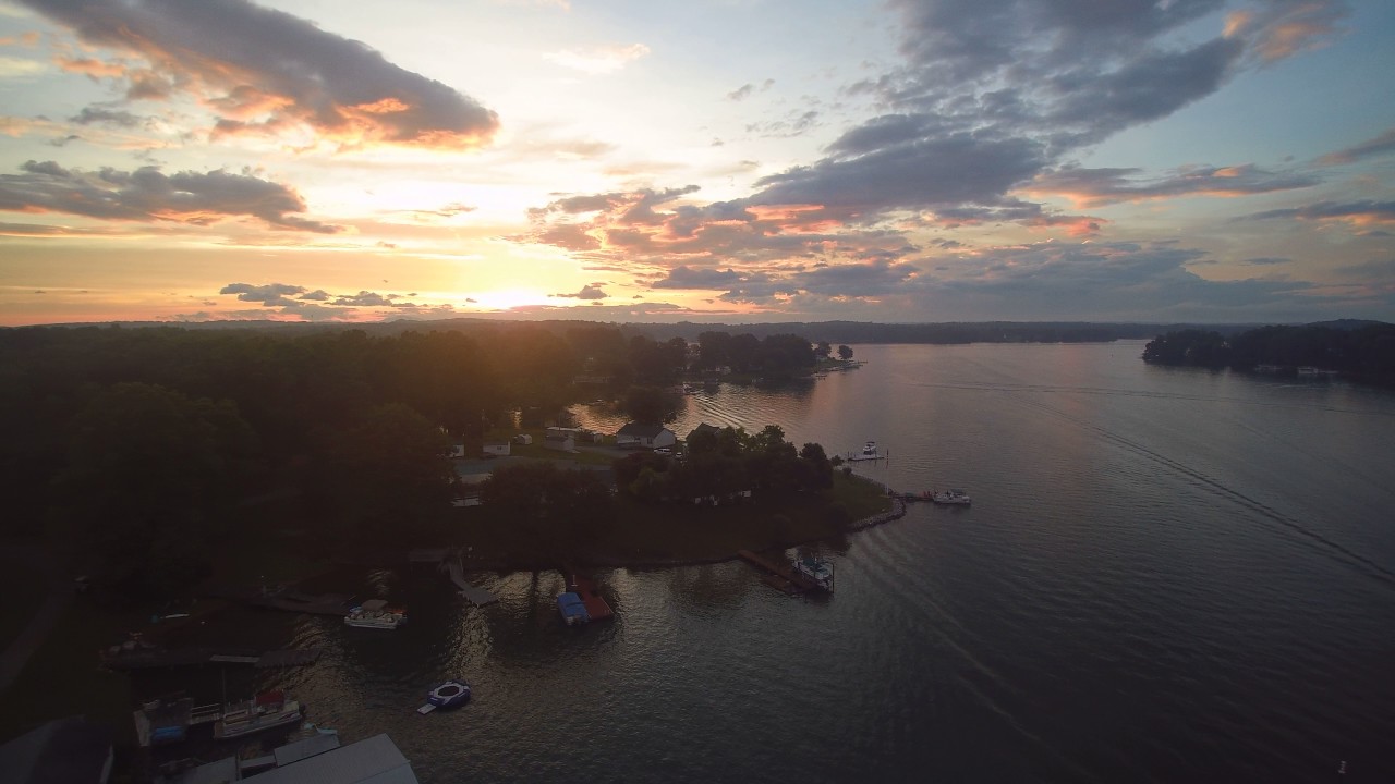 Smith mountain lake flight around palmers marina YouTube