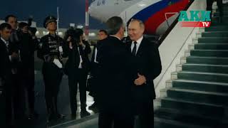 Путин прилетел в Ташкент  Его встретил Мирзиёев