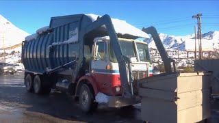 CR&R - White Xpeditor/Maxon Legal One Garbage Truck in the Snow!