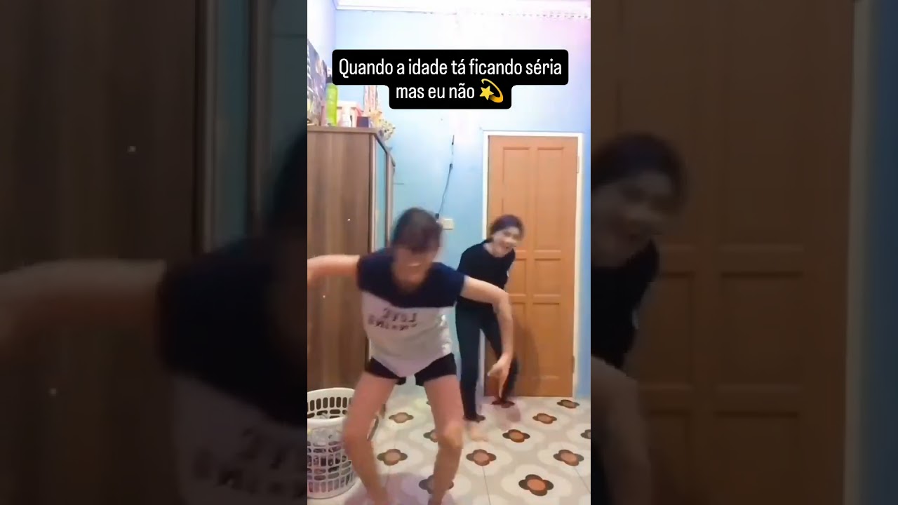 Watch Dançando no Quarto - Call me Baby (Remix) #dance #sistersdance #remix on YouTube Watch Dançando no Quarto - Call me Baby (Remix) #dance #sistersdance #remix on YouTube