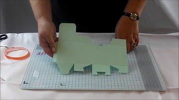 Stella Crafts Tall Wedding Favour Box Assembly