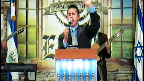 COROS DE FUEGOO UNCIN Y GLORIA PASTOR CRISTIAN AQU...