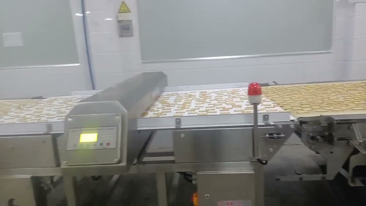 Conveyor belt metal detector for biscuits cookies bakery production line
