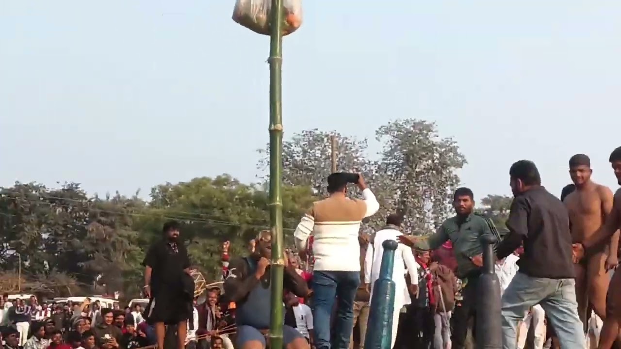 बहुत जबरदस्त दंगल  बांदा उत्तर प्रदेश मजा आ जाएगी सब्सक्राइब कर लो दोस्तों