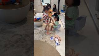 Lucunya Baby Lily Duduk Di Toilet Mainan #rayyanza  #babylily #shorts
