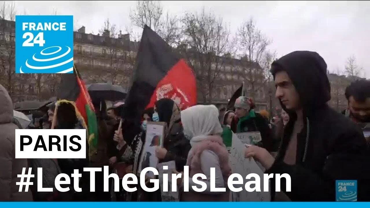  LetTheGirlsLearn   Paris une marche pour soutenir les Afghanes  FRANCE 24