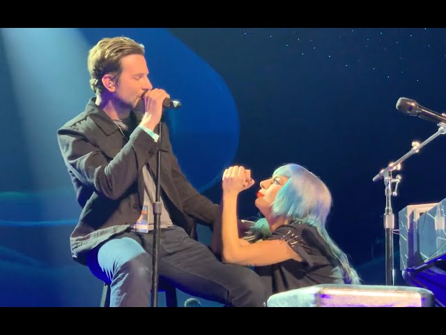 Lady Gaga, Bradley Cooper - Shallow (Live in Las Vegas)