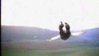 Watch Paul McCartney Flying To My Home video