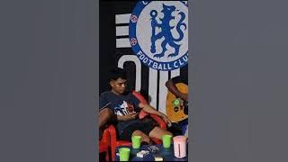 lagu kusuda mencoba tuk berikan bunga