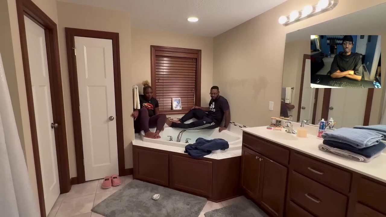 reacting to Donn & Decia LAST TO LEAVE THE FROZEN ICE BATH WINS