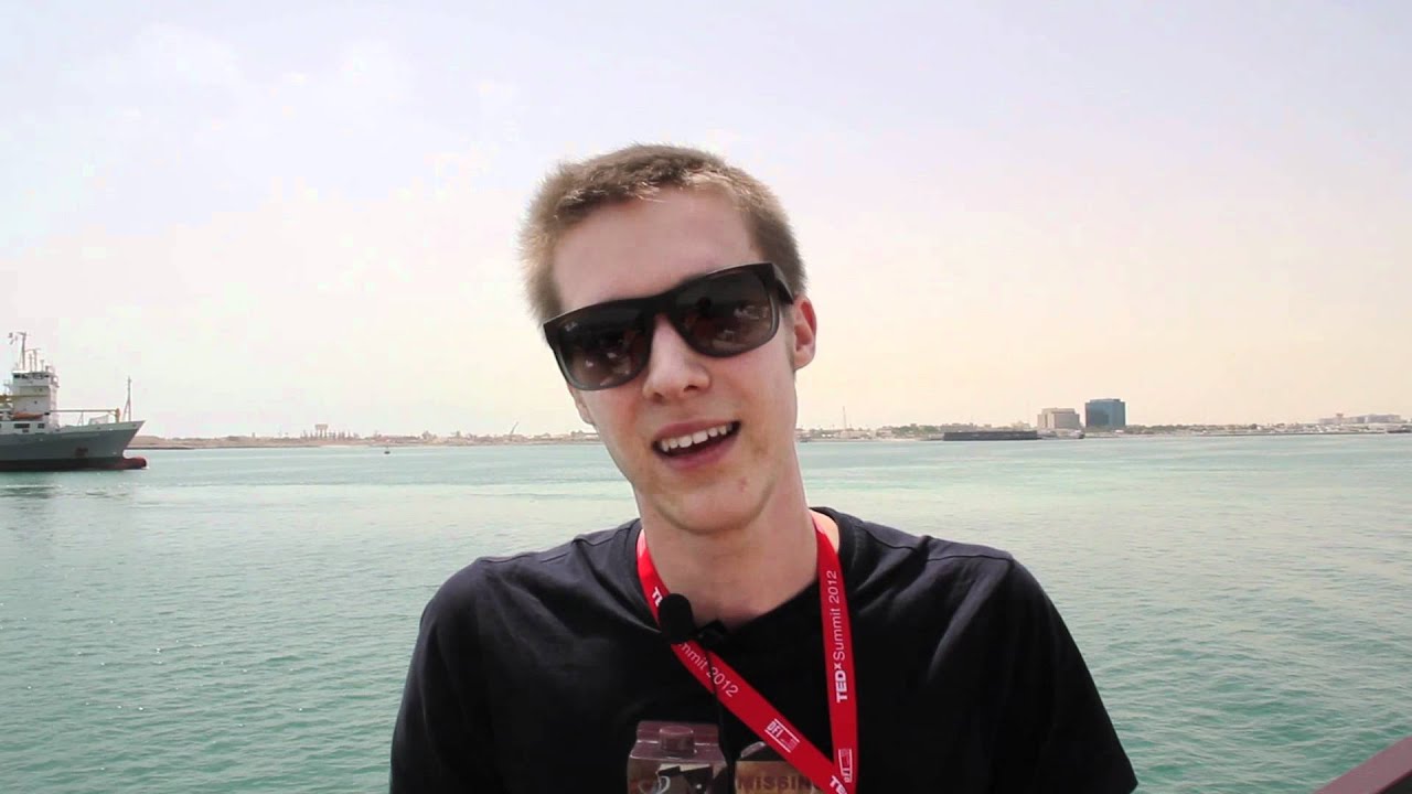 15 Niels Petermans - Do what makes you happy - Ideas worth spreading - TEDxSummit in Doha/Qatar