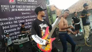 Download Dishonor - Beer Mosh Football Cover Kilometer Hc At Tasikmalaya Bersatu 5 Video MP3 Dishonor - Beer Mosh Football Cover Kilometer Hc At Tasikmalaya Bersatu 5