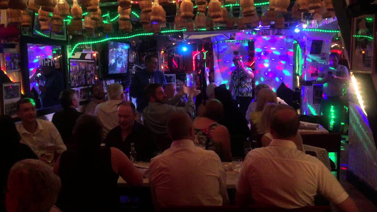 Andrew James as PHIL COLLINS Tribute at La Tavola Calda