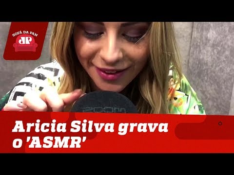 UAU! Aricia Silva grava o 'ASMR' para o Sofá da Pan!