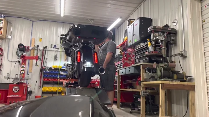 Harley-Davidson M8 22XE cam install