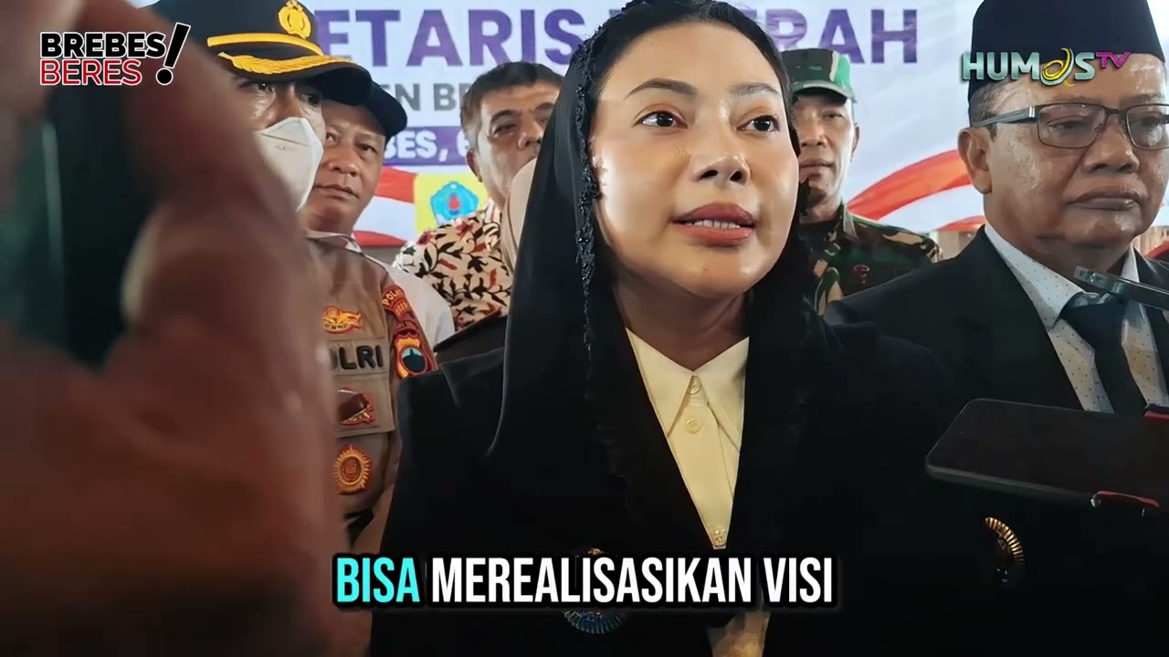 Qattiq shimlarda chiroyli dumbalari aks etgan porno tomosha qiling