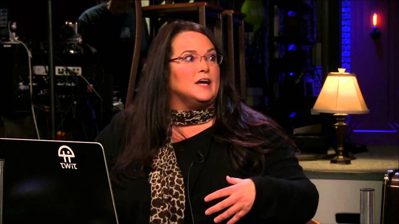 The Social Hour 175: Chuck Hester, LinkedIn Expert