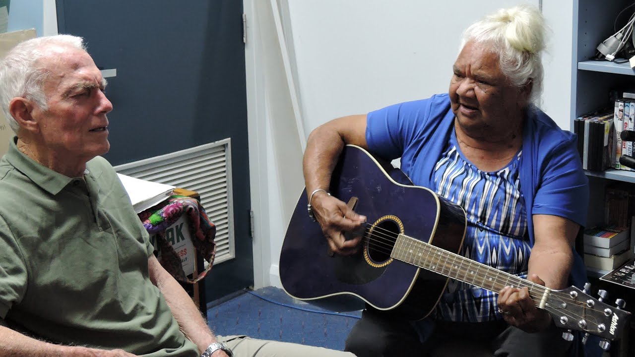Aunty Dawn Smith and Chris Woodland sing Annabelle