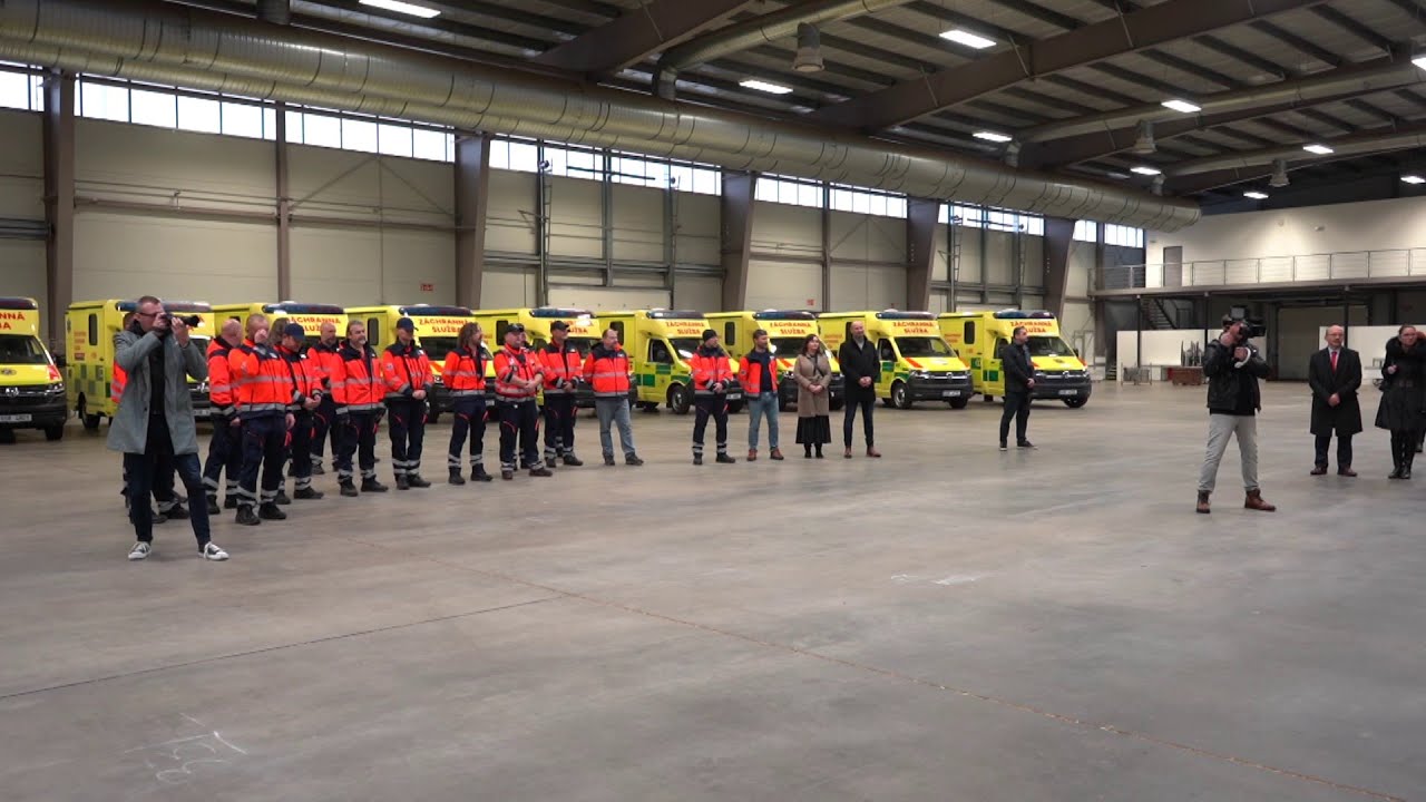 Lepší zdravotní péče v kraji: Středočeská záchranka dostala 15 nových sanitek