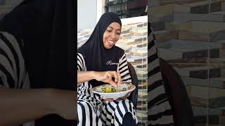 Bikin kue doko-doko dan burasa khas bugis