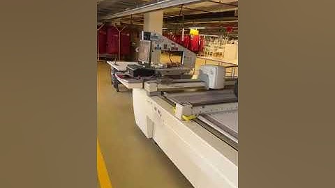 Lectra Vector 2500 Automated Cutting Machine