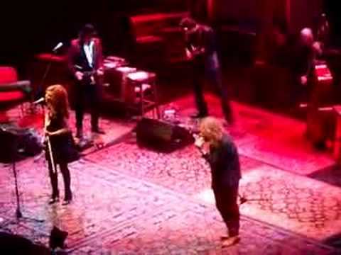 Robert Plant W/ Alison Krauss-Paris 13th May '08