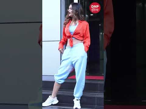 Archana Gautam dons her new look at a shoot location || DNP INDIA