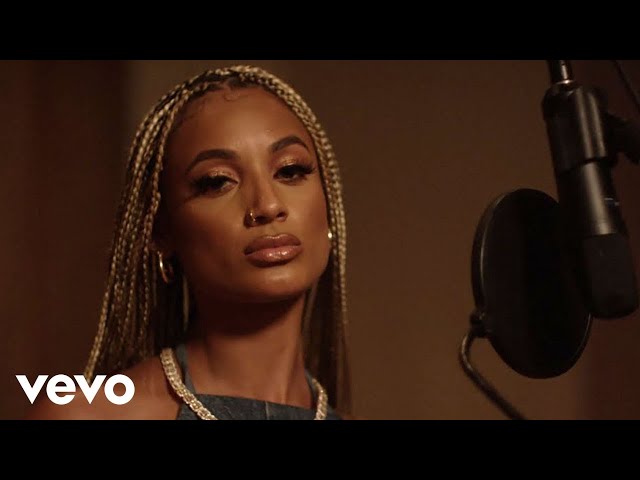 DaniLeigh - Easy (Unplugged) (Official Video) class=