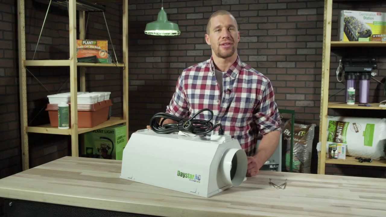 Hydrofarm: Daystar Air Cooled Reflector - Out of the Box