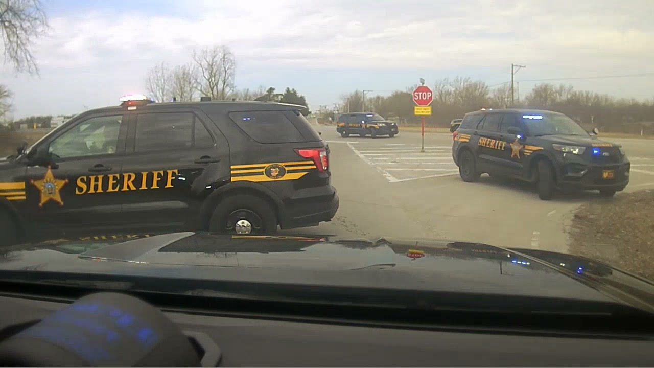 Benjamin Travis Wiedenhoeft Pursuit - Dash Camera Footage [03/23/2021] [Sheriff Version]