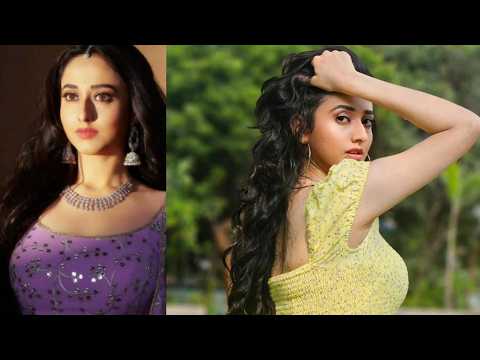 खूपच सुंदर दिसते निशिगंधा वाड यांची लेक ईश्वरी