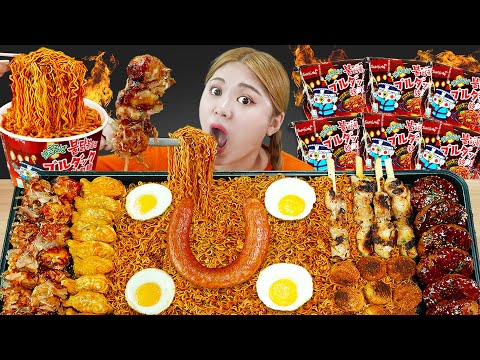 Mukbang Fire Spicy Noodles 야끼소바 불닭볶음면 먹방 Buldak Yakisoba Spicy Fire Noodle Takoyaki 킬바사 HIU 하이유 