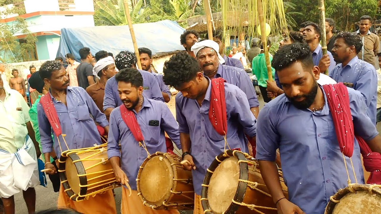    THALATHIL AADI  KALAKALI PATTU  NADAN PATTUKAL MALAYALAM