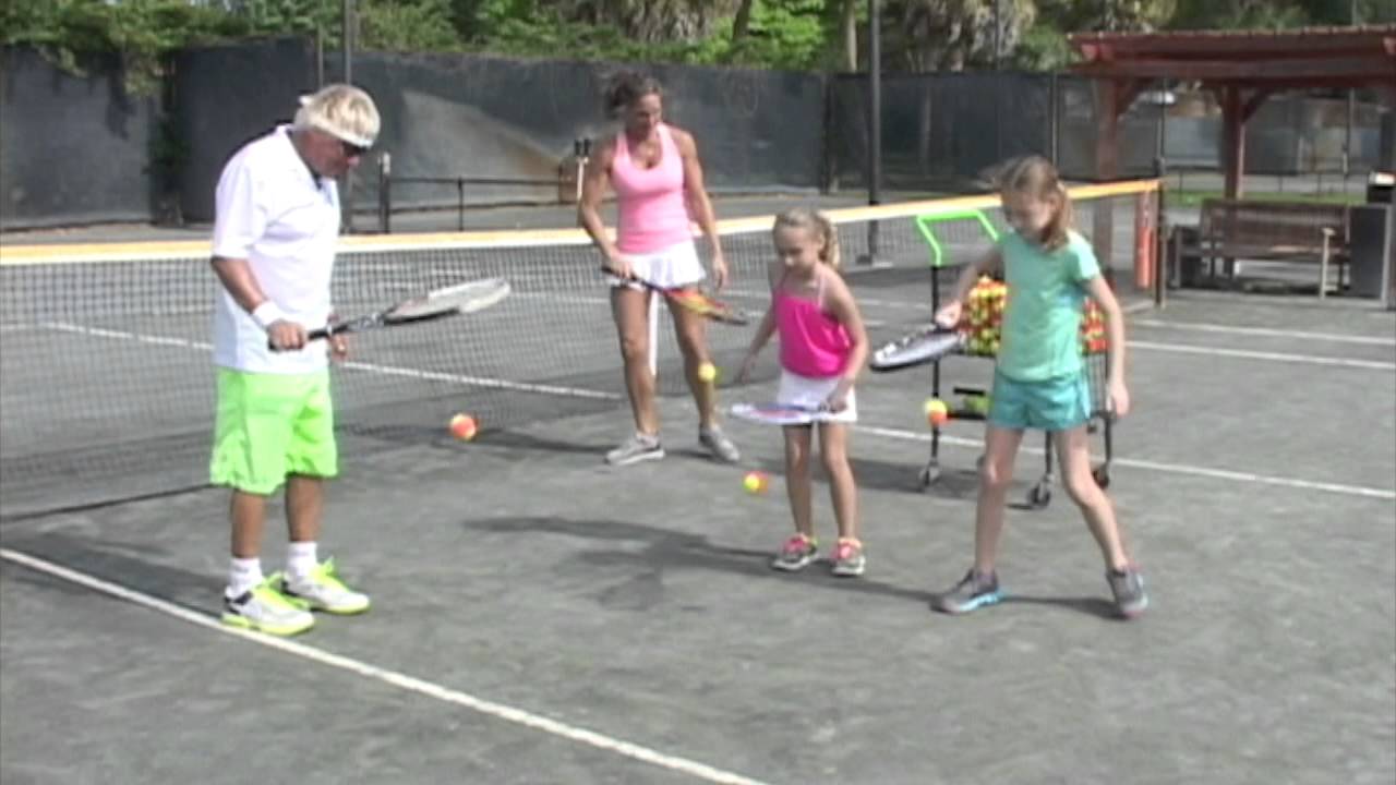 The Family Tennis Pro Teaching 510 year olds YouTube