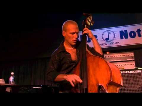 Avishai Cohen - 'Nu Nu' Live (Blue Note New York, 2006)