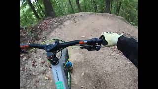 Reach Around at Windrock Bike Park is a Black-Diamond Tech/Flow Trail that is SUPER steep and rocky
