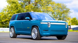 NEW 2024 Rivian R2S - The BEST Mid-Size SUV?