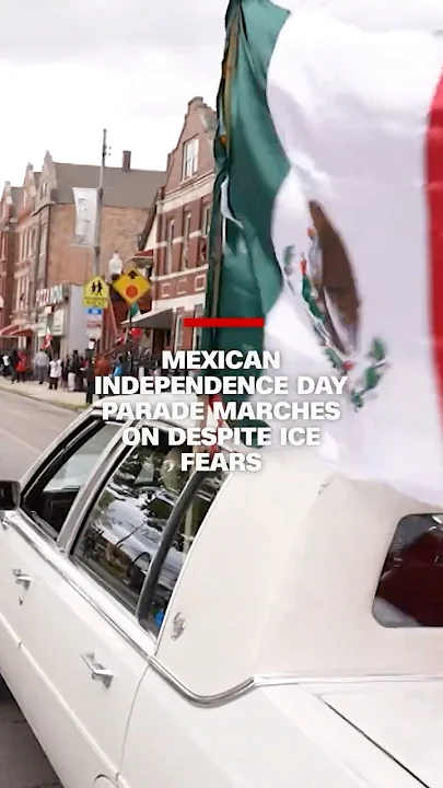 Mexican Independence Day Parade marches on despite ICE fears Mexican Independence Day Parade marches on despite ICE fears