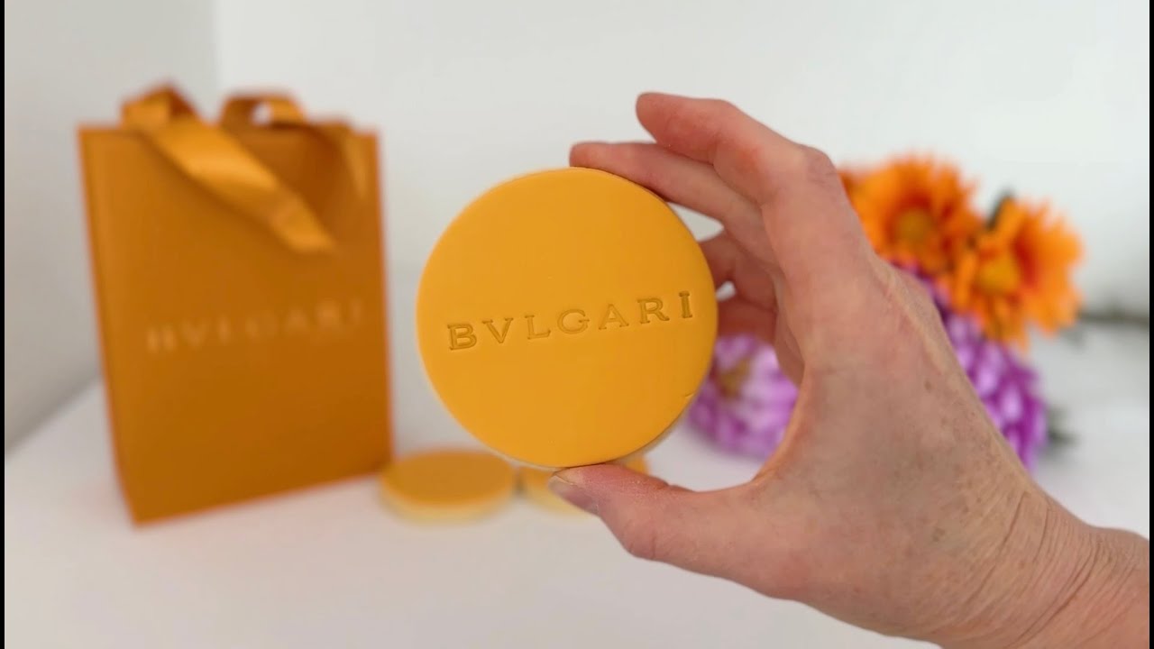 Who made these STUNNING Corporate Logo Cookies for Bulgari?